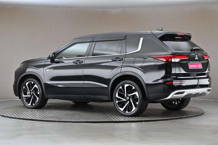 Mitsubishi Outlander 2022