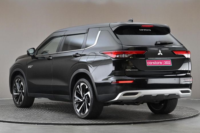 Mitsubishi Outlander 2022