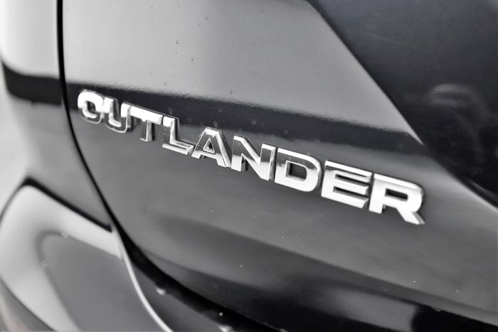 Mitsubishi Outlander 2022