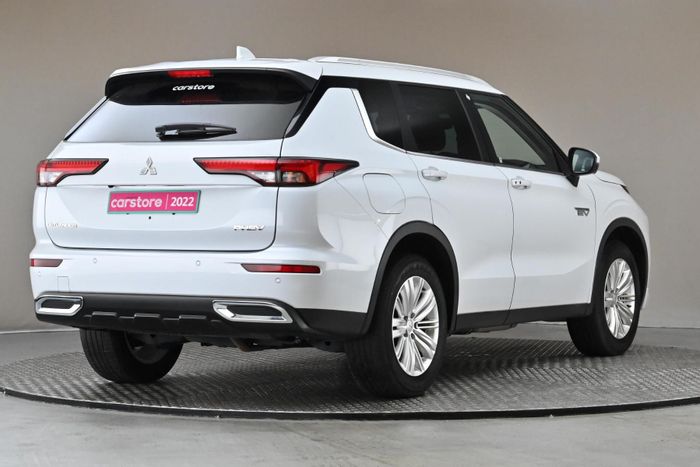 Mitsubishi Outlander 2022