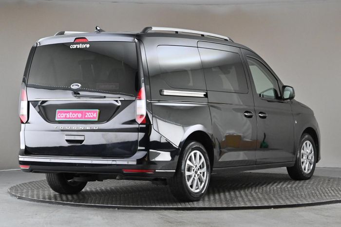 Ford Tourneo 2024