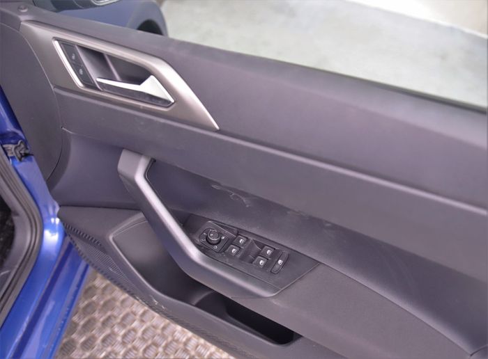 Volkswagen Polo 2021
