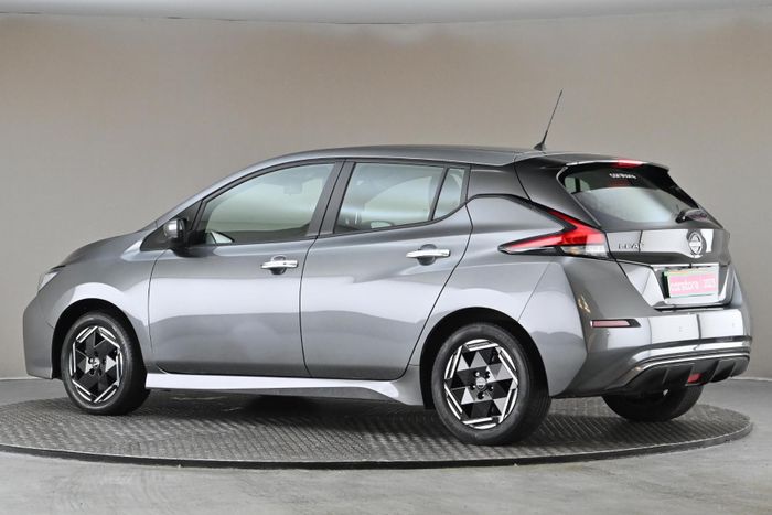 Nissan Leaf 2023