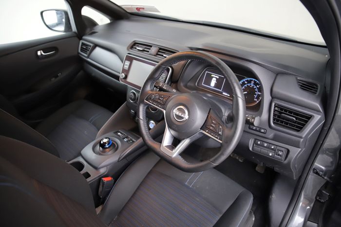 Nissan Leaf 2023