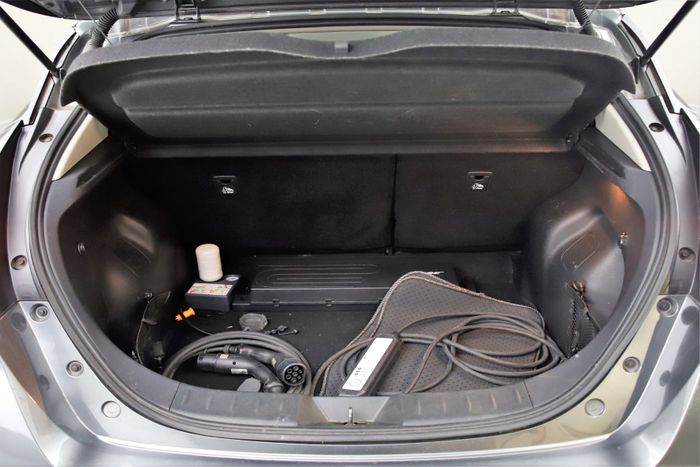 Nissan Leaf 2024