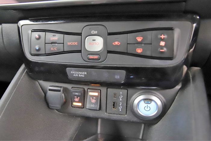 Nissan Leaf 2024