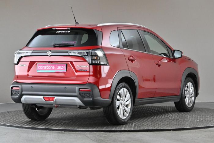 Suzuki SX4 2024