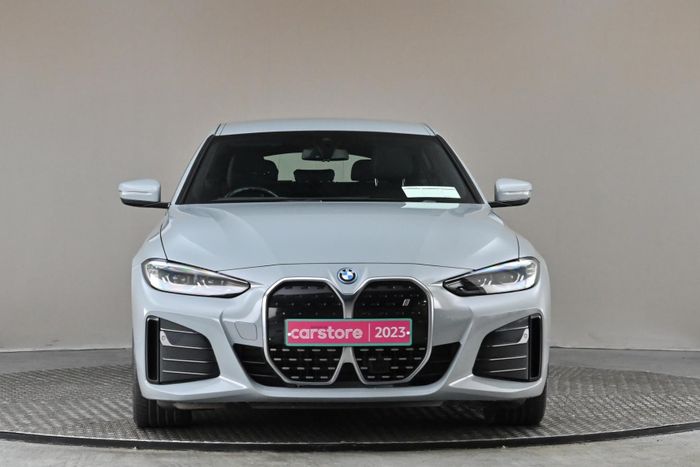 BMW i4 2023