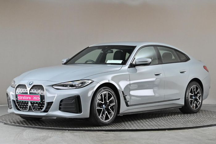 BMW i4 2023