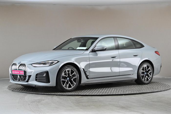 BMW i4 2023