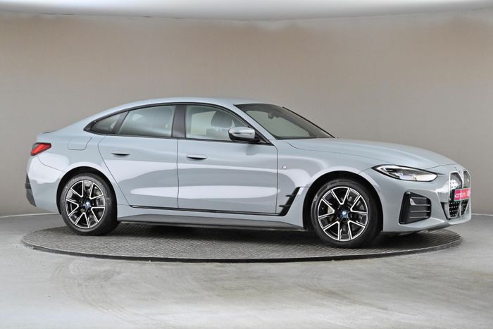 BMW i4 2023