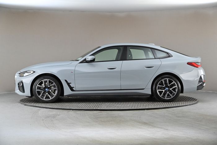 BMW i4 2023
