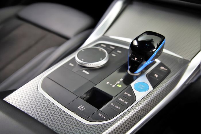 BMW i4 2023