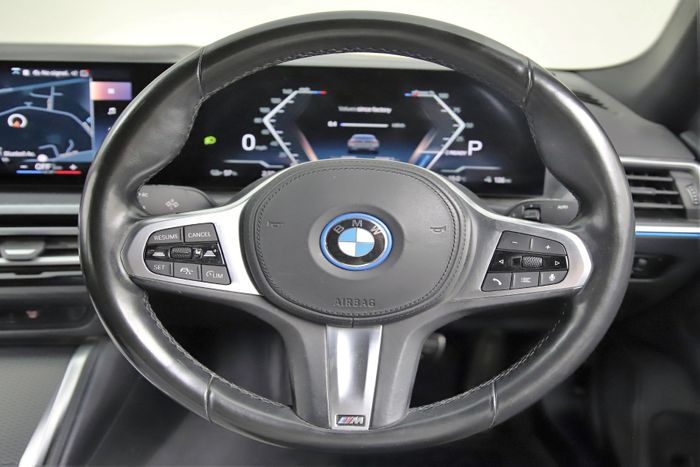 BMW i4 2023