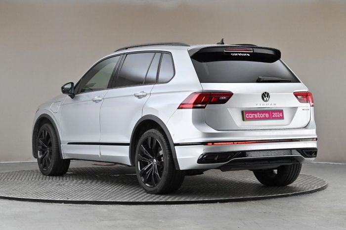 Volkswagen Tiguan 2024