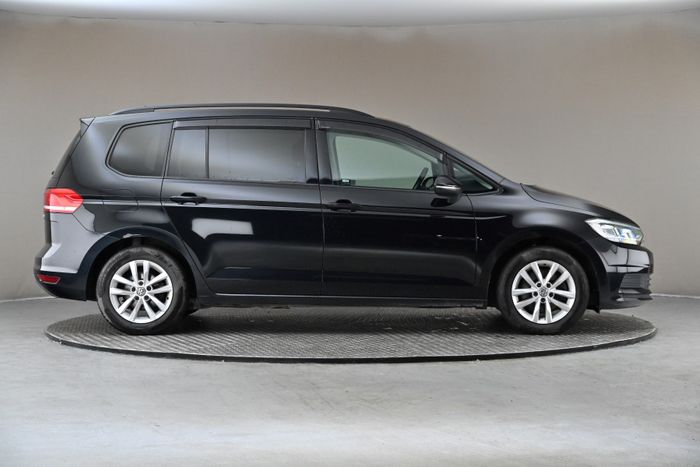 Volkswagen Touran 2016