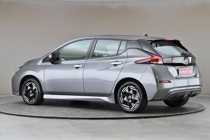 Nissan Leaf 2023