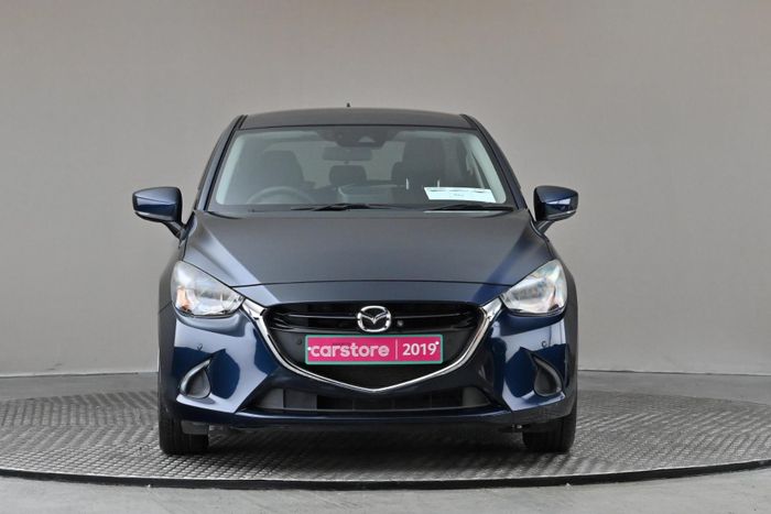 Mazda 2 2019