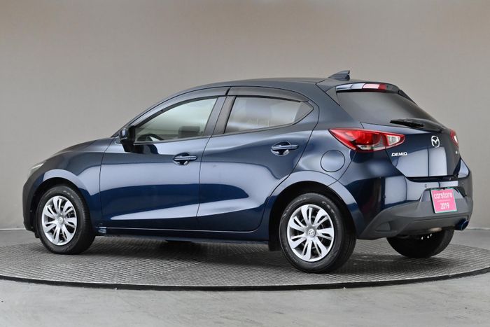 Mazda 2 2019