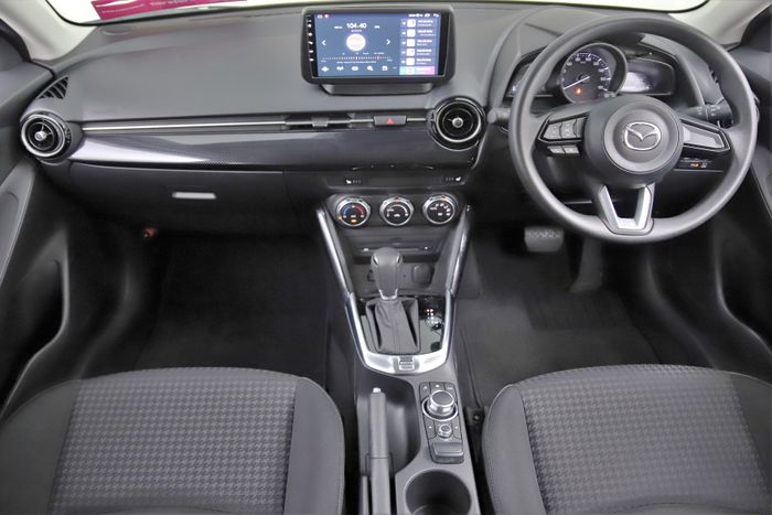 Mazda 2 2019