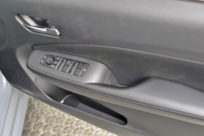 Nissan NOTE 2023