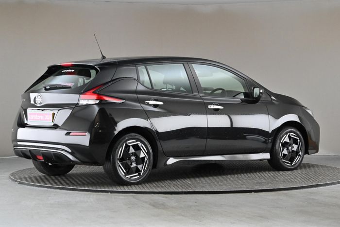 Nissan Leaf 2023