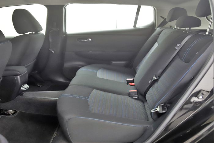Nissan Leaf 2023