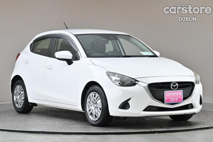 Mazda 2 2019