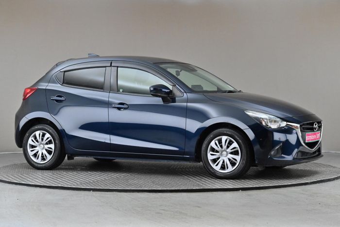 Mazda 2 2019