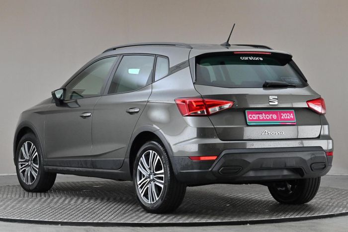 SEAT Arona 2024