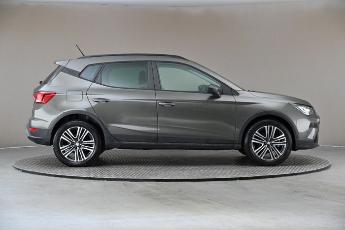 SEAT Arona 2024