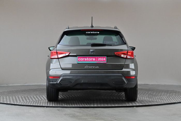 SEAT Arona 2024
