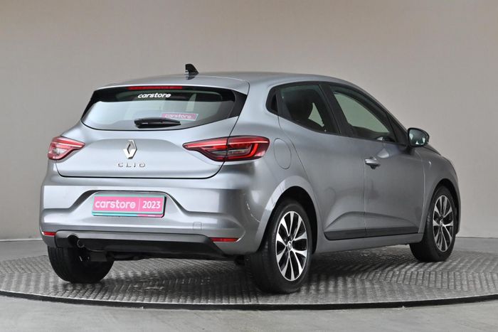 Renault Clio 2023