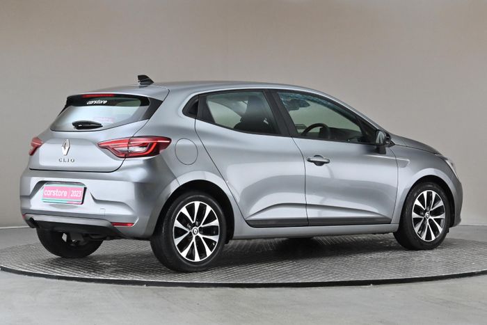 Renault Clio 2023