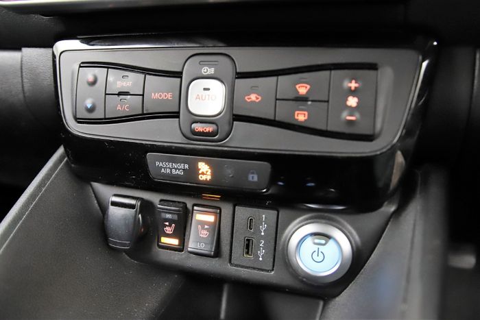 Nissan Leaf 2023