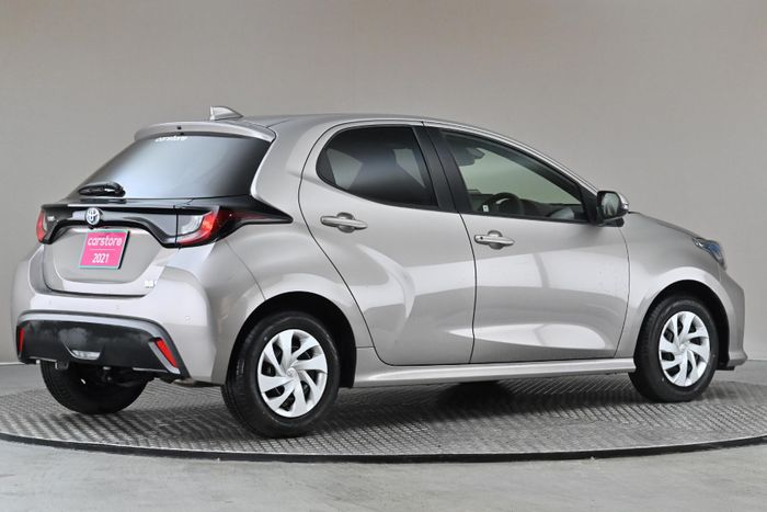 Toyota Yaris 2021