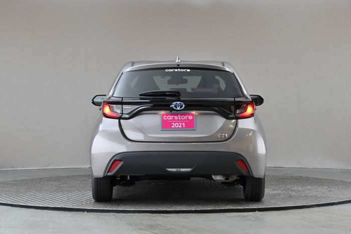 Toyota Yaris 2021