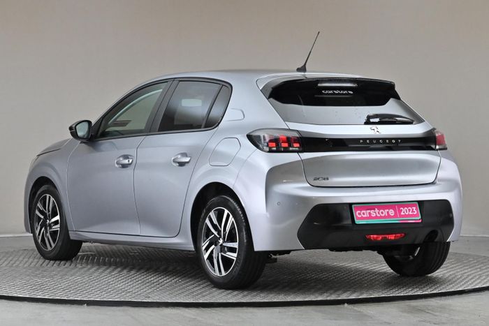 Peugeot 208 2023