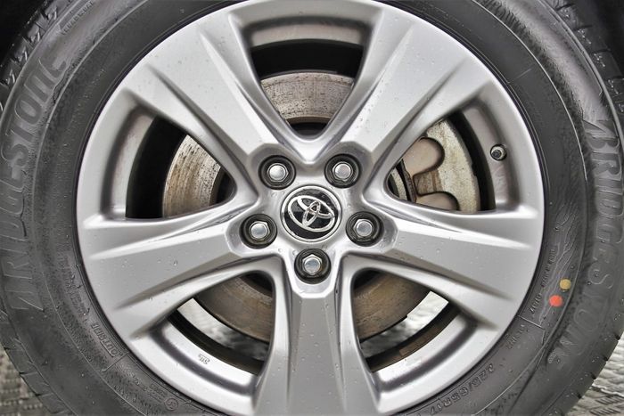 Toyota Rav4 2025
