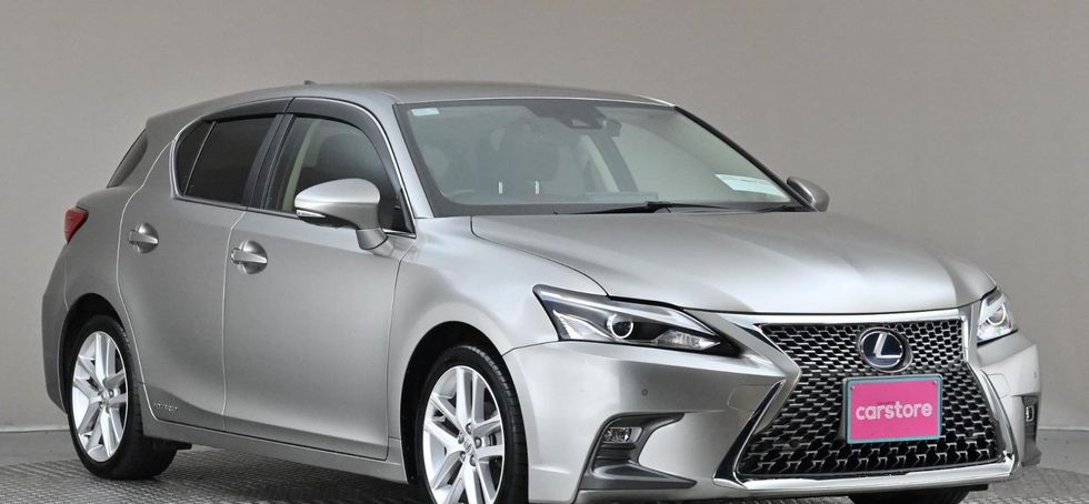 Lexus CT200H 2022