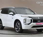 Mitsubishi Outlander 2023