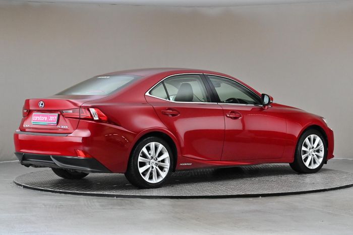 Lexus IS300h 2017
