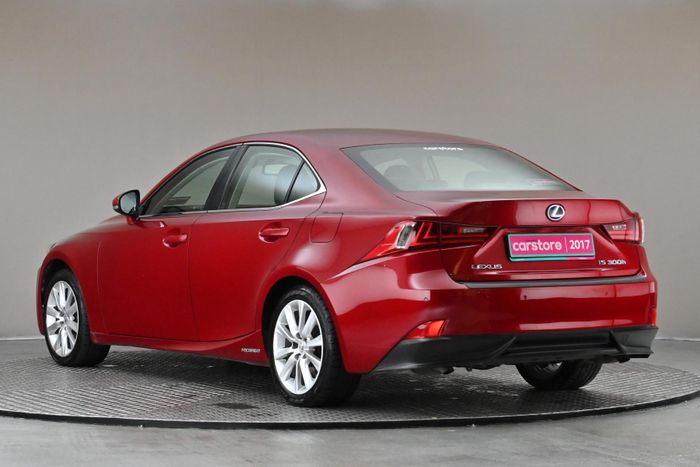 Lexus IS300h 2017