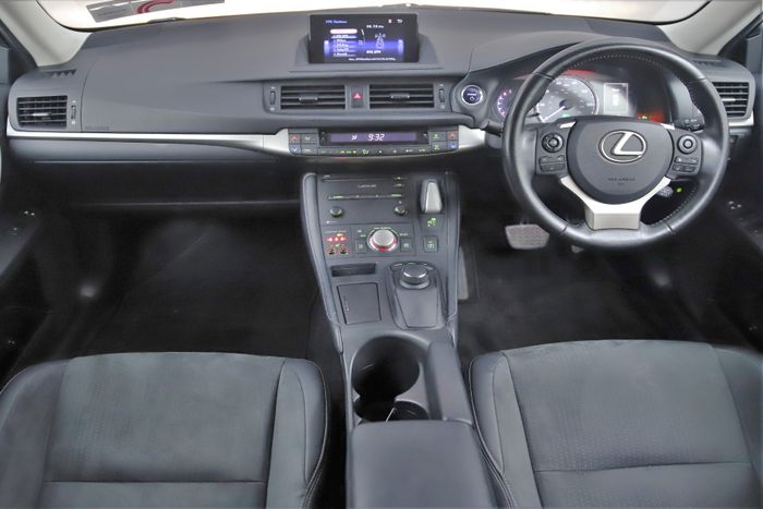 Lexus CT200H 2018