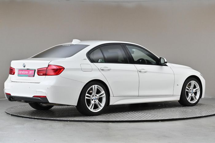 BMW 3 Series 2017