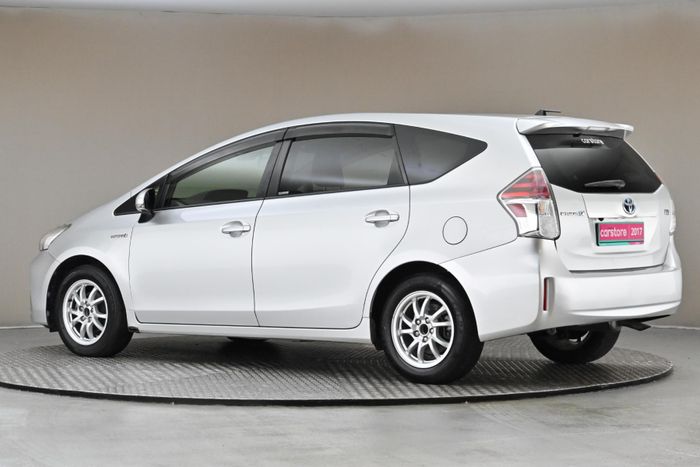 Toyota PRIUS+ 2017