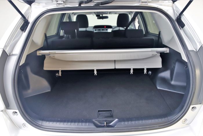 Toyota PRIUS+ 2017