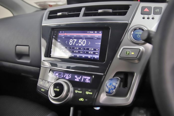 Toyota PRIUS+ 2017