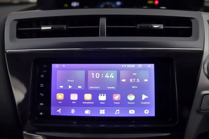 Toyota PRIUS+ 2017