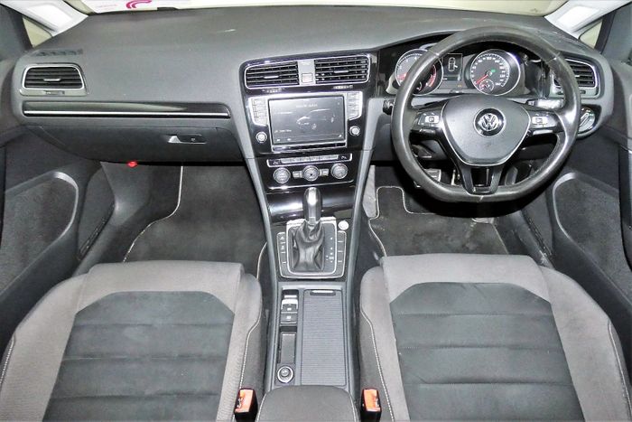 Volkswagen Golf 2016